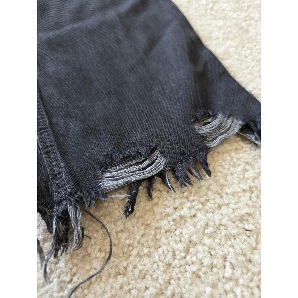 We The Free Women Black Distressed Straight Leg Jeans High Rise Raw Hem Size 28
